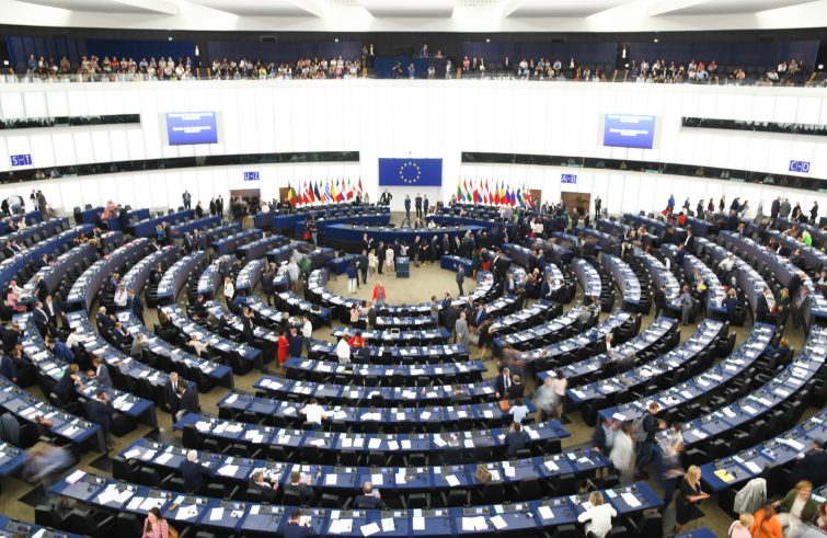 EuropaStrasburgoVonDerLeyenVoto 16072019 0117 755x491